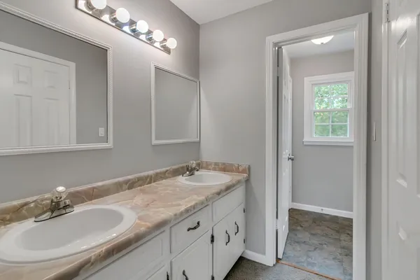 $1,600 | 900 Cimarron Court, Clarksville, TN 37042