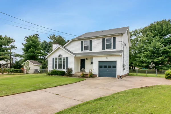 $1,600 | 900 Cimarron Court, Clarksville, TN 37042