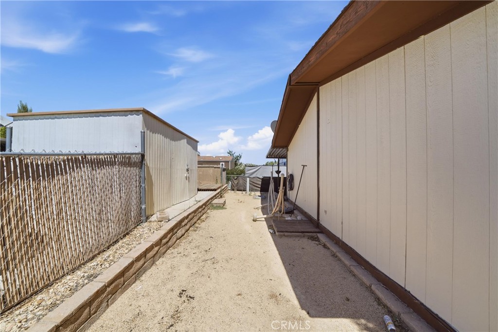 20683 Waalew Road, Unit B45 Apple Valley, CA 92307 - Photo 23 of 24