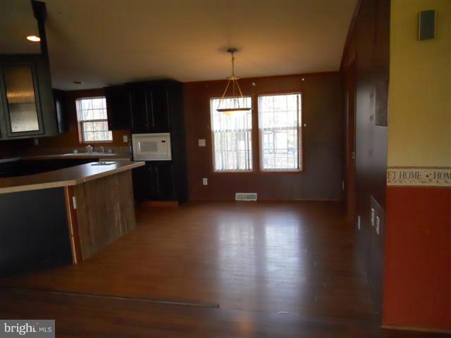 13142 Goldizen Lane Clear Spring, MD 21722 - Photo 17 of 18 Interior (General)