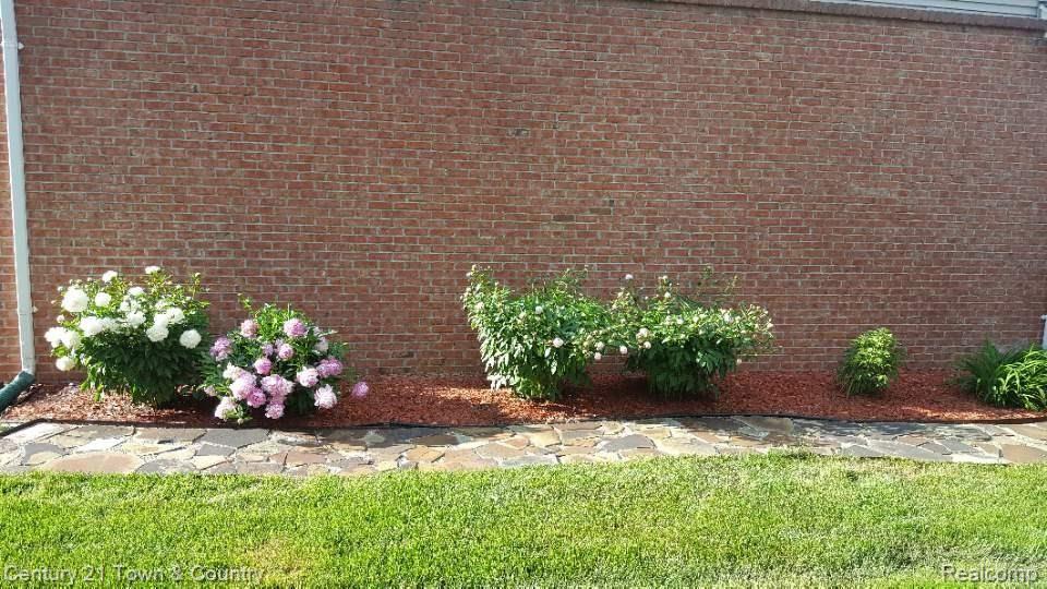 1806 Ring Neck Drive Rochester, MI 48307 - Photo 26 of 34 IMG_1295.JPG