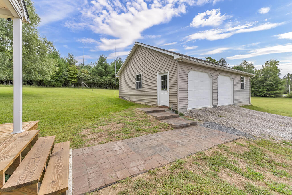 393 Beagle Club Road Jumping Branch, WV 25969 - Photo 11 of 55 Gallery Image 11