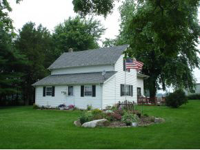 2770 West 600 North Rochester, IN 46975 - Photo 1 of 12
