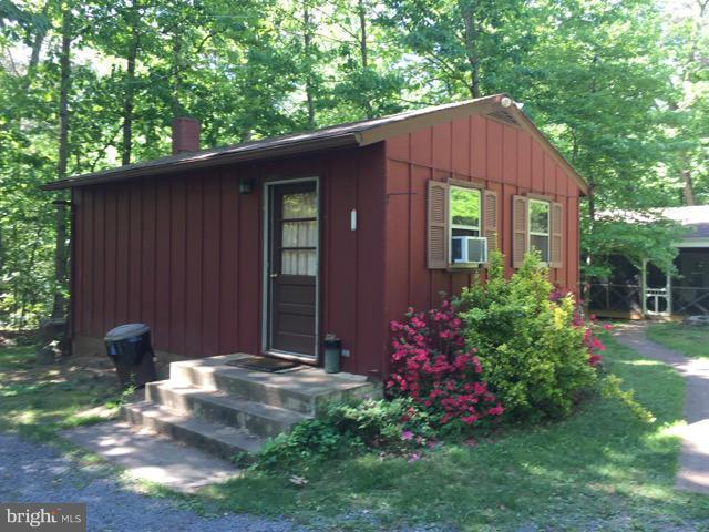 12861 Elk Run Road Midland, VA 22728 - Photo 24 of 30 Cabin