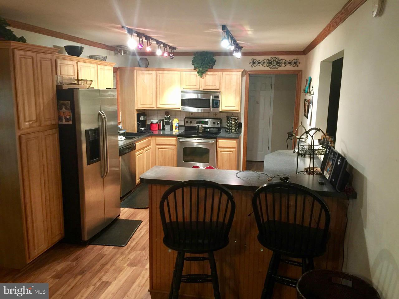 12861 Elk Run Road Midland, VA 22728 - Photo 6 of 30 Kitchen