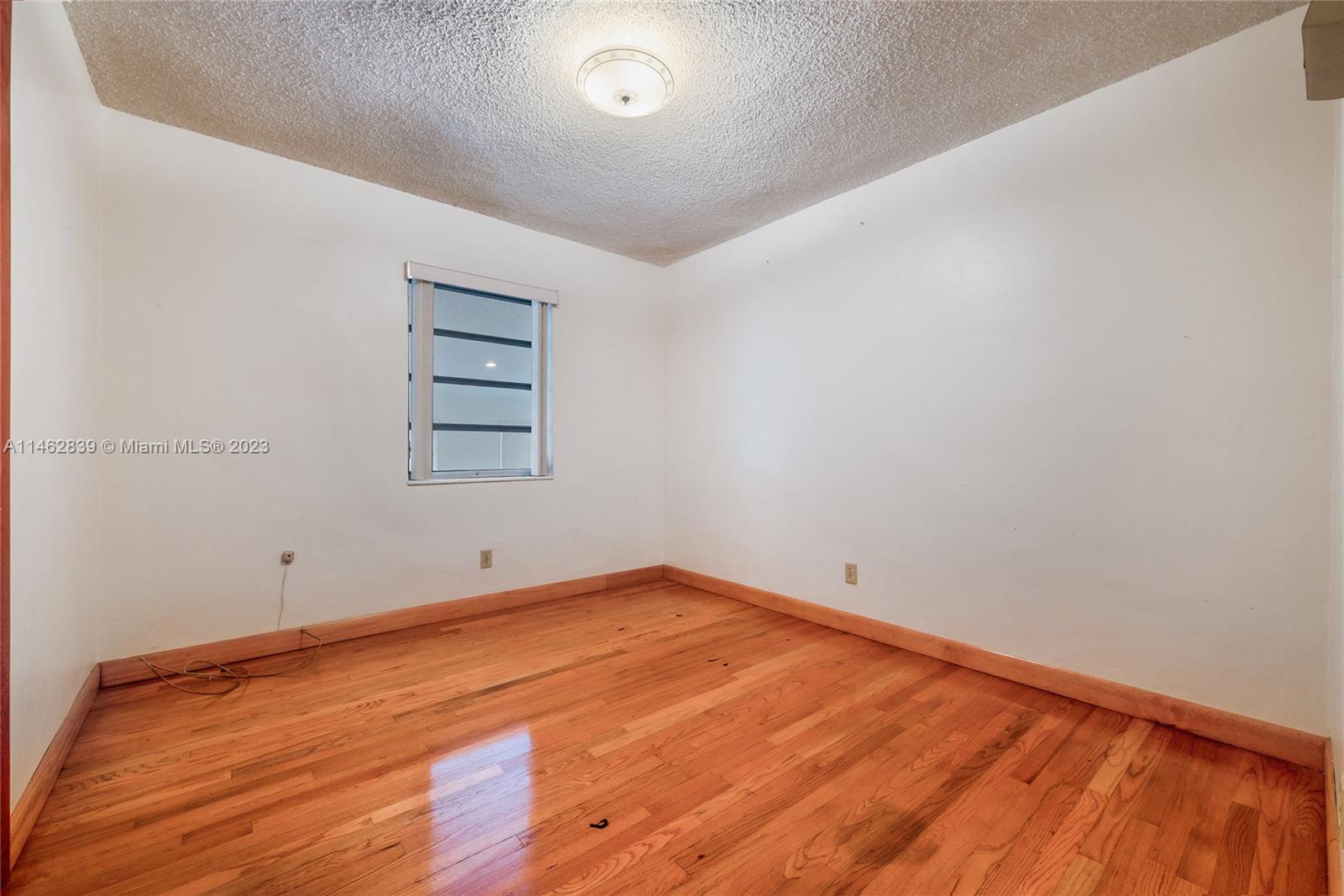 7480 Southwest 29th Street Miami, FL 33155 - Photo 11 of 15 Gallery Image 11
