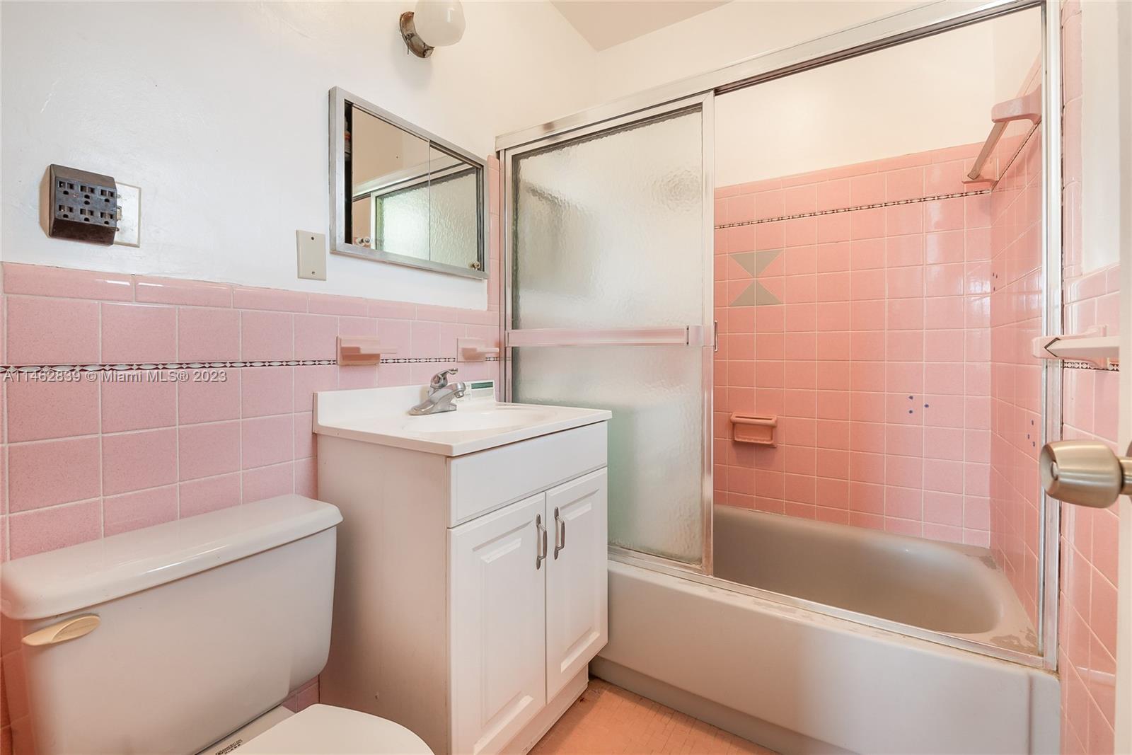 7480 Southwest 29th Street Miami, FL 33155 - Photo 12 of 15 Gallery Image 12