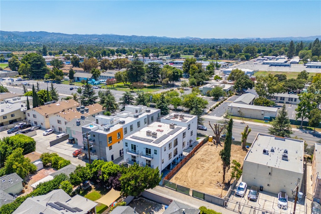 6700 Balboa Boulevard, Unit 1 Van Nuys, CA 91406 - Photo 52 of 54 an aerial view of multiple house