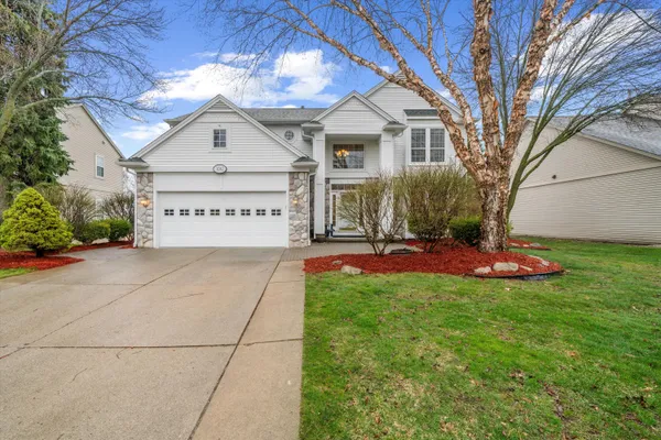 $585,000 | 1042 Equestrian Drive, South Lyon, MI 48178