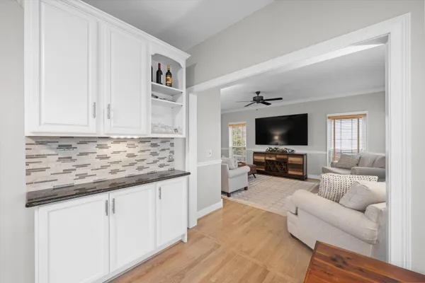 $585,000 | 1042 Equestrian Drive, South Lyon, MI 48178