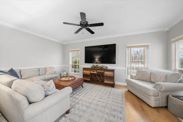 $585,000 | 1042 Equestrian Drive, South Lyon, MI 48178