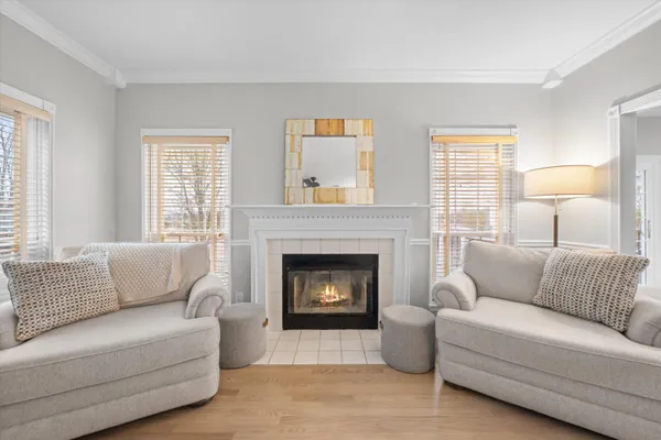 $585,000 | 1042 Equestrian Drive, South Lyon, MI 48178