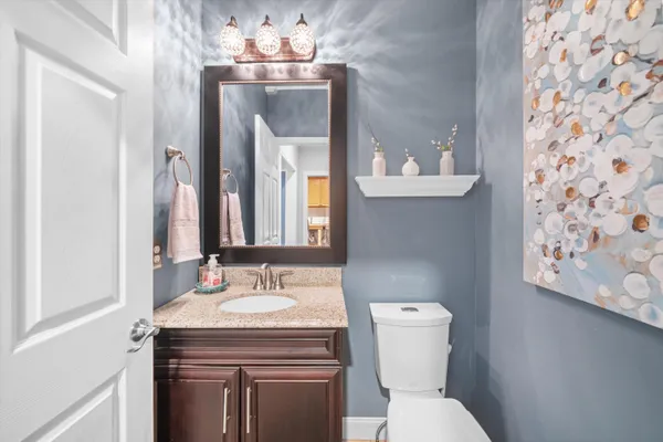 $585,000 | 1042 Equestrian Drive, South Lyon, MI 48178