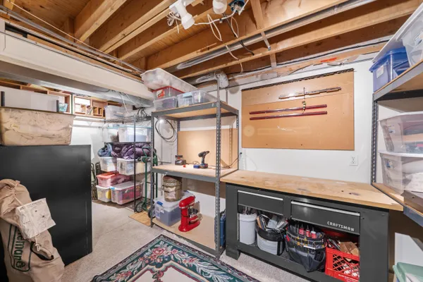 $585,000 | 1042 Equestrian Drive, South Lyon, MI 48178