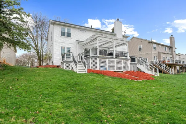 $585,000 | 1042 Equestrian Drive, South Lyon, MI 48178