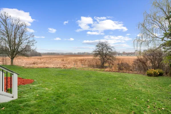 $585,000 | 1042 Equestrian Drive, South Lyon, MI 48178