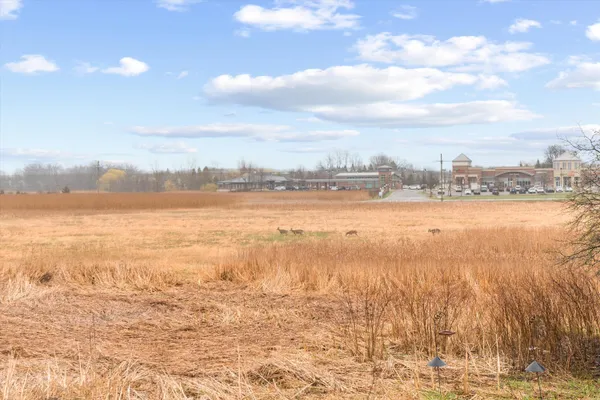 $585,000 | 1042 Equestrian Drive, South Lyon, MI 48178