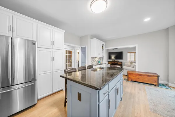 $585,000 | 1042 Equestrian Drive, South Lyon, MI 48178