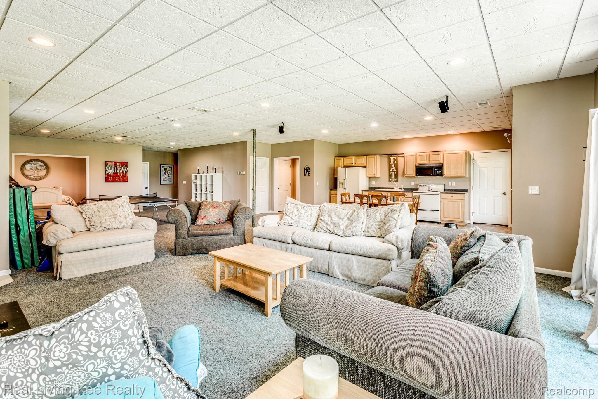 3017 Riverside Drive Port Huron, MI 48060 - Photo 47 of 70 3017 Riverside Dr (75 of 81).jpg