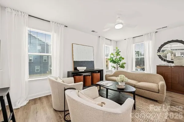 $2,575 | 1018 Fairway Green Lane, Unit LANDON 4BR, Charlotte, NC 28216