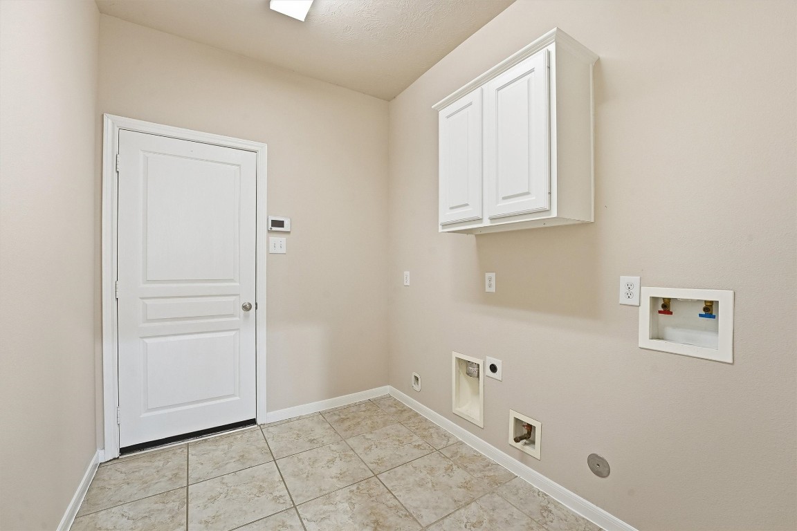17415 Memorial Mills Drive Spring, TX 77379 - Photo 31 of 37 a view of an empty room
