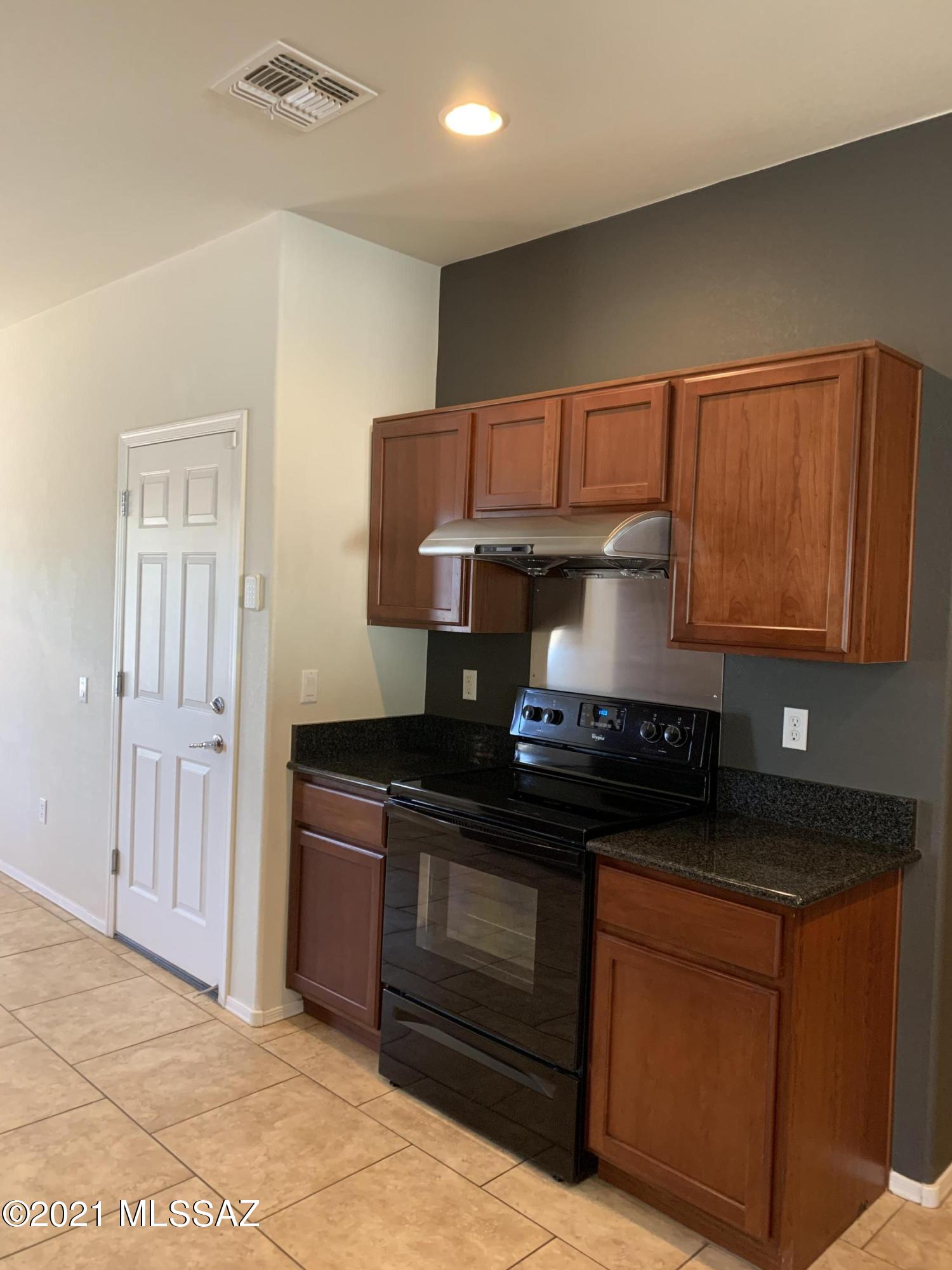 20880 East Founders Road Red Rock, AZ 85145 - Photo 12 of 34