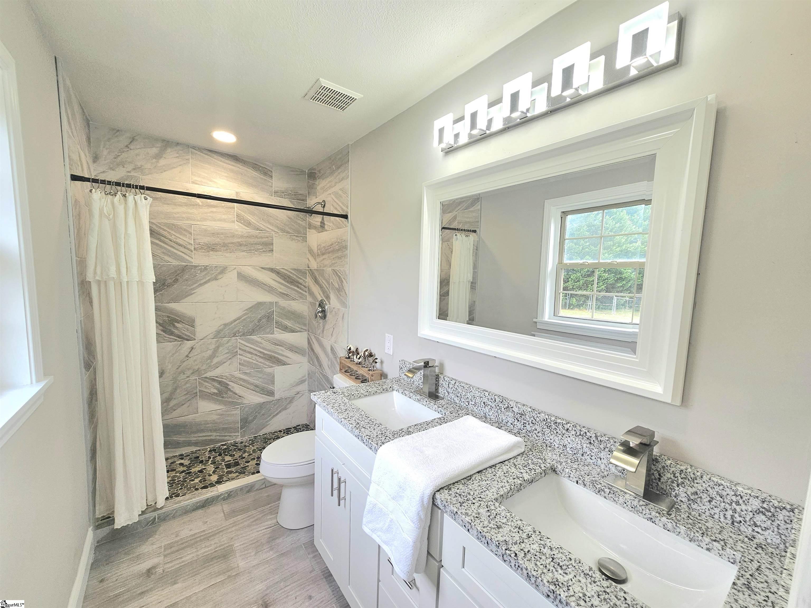 224 Orchard Grove Road Campobello, SC 29322 - Photo 8 of 9