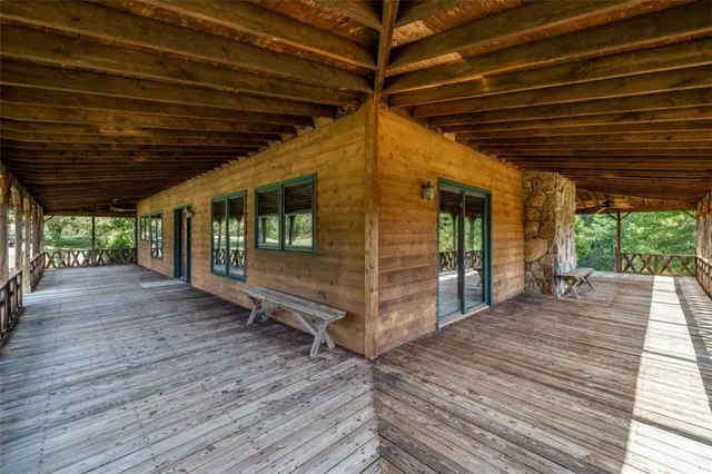 $725,000 | 1386-441 Old Hist Highway, Clarkesville, GA 30523