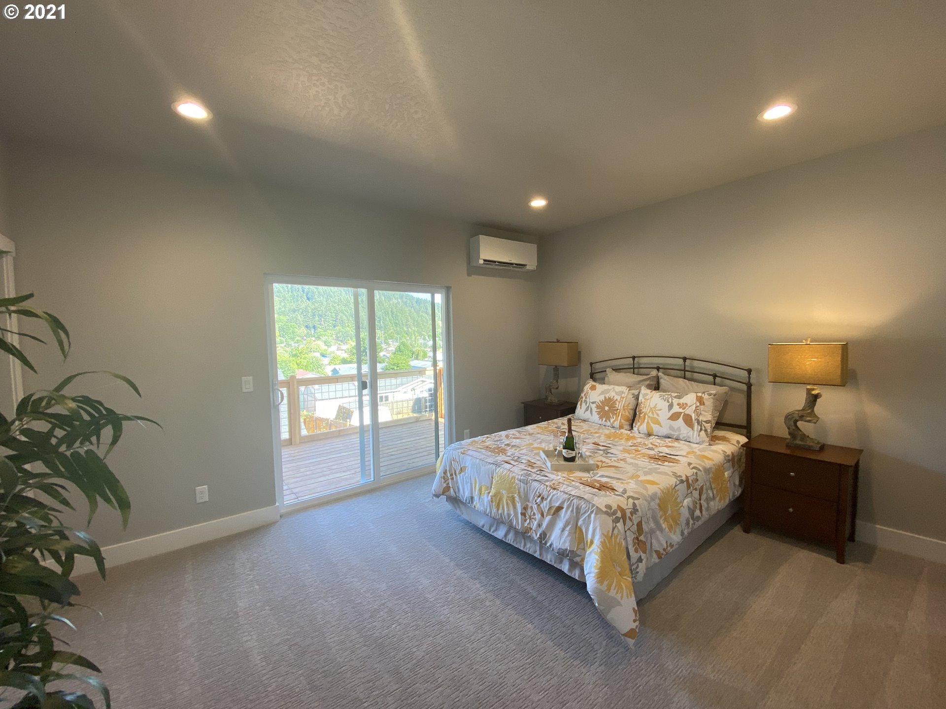 1027 South 57th Street Springfield, OR 97478 - Photo 11 of 31 Gallery Image 11