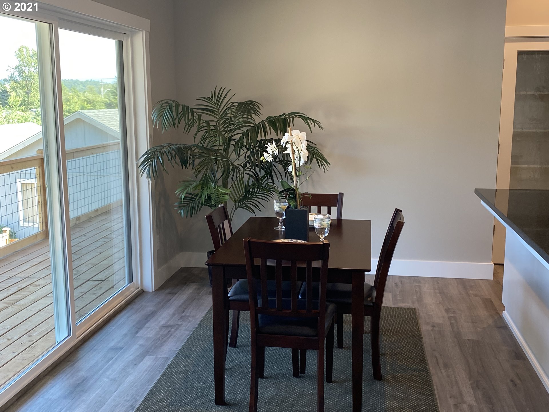 1027 South 57th Street Springfield, OR 97478 - Photo 6 of 31 Gallery Image 6