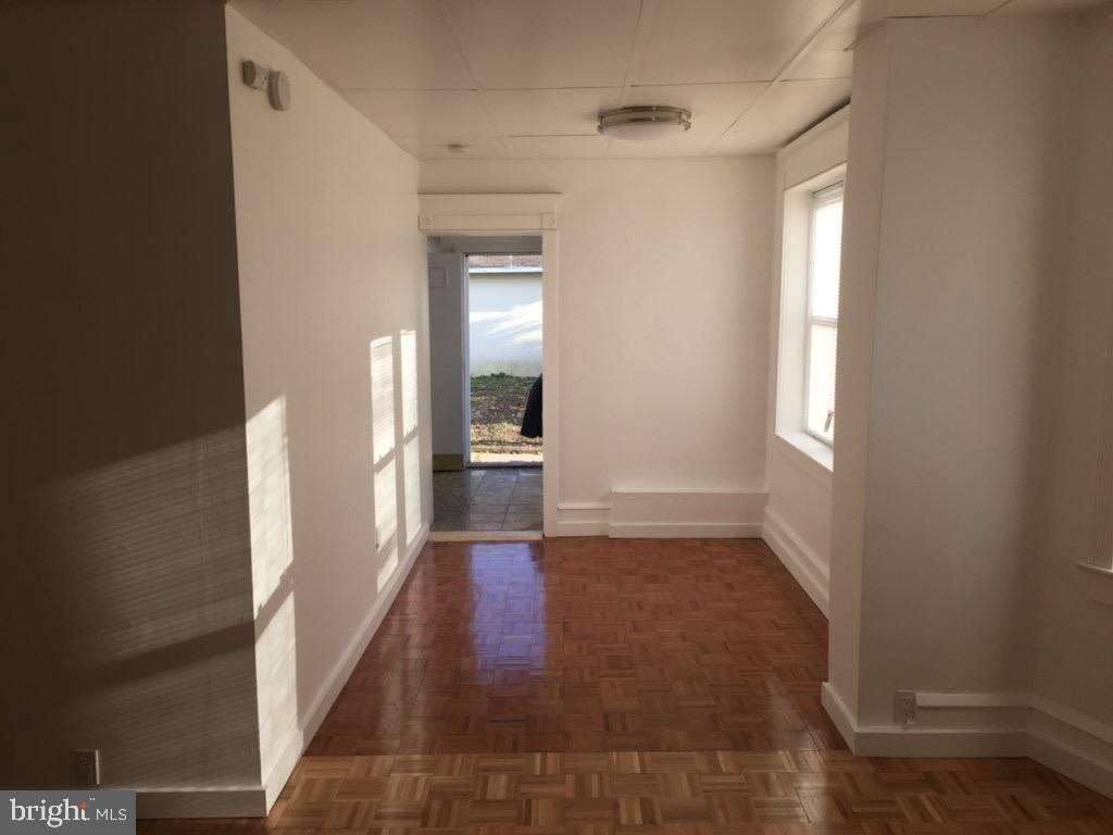 2 East Mill Road Maple Shade, NJ 08052 - Photo 9 of 19 Apt B