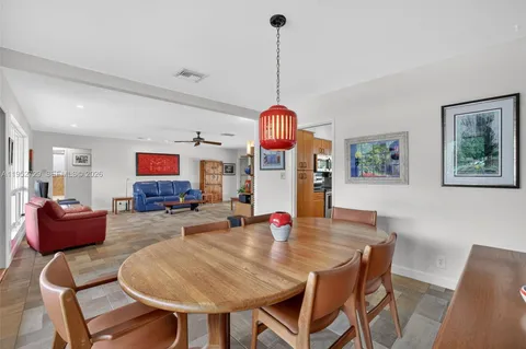 $1,290,000 | 1004 Orange Isle, Fort Lauderdale, FL 33315