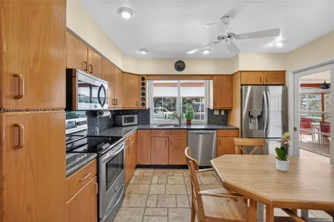 $1,290,000 | 1004 Orange Isle, Fort Lauderdale, FL 33315