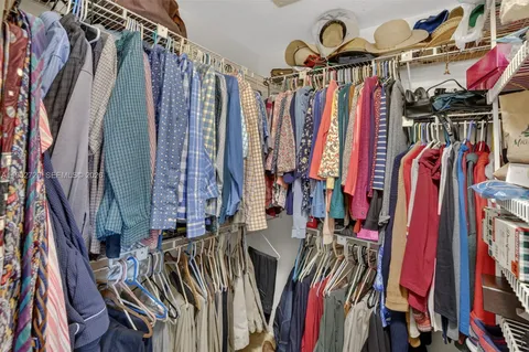 $1,290,000 | 1004 Orange Isle, Fort Lauderdale, FL 33315