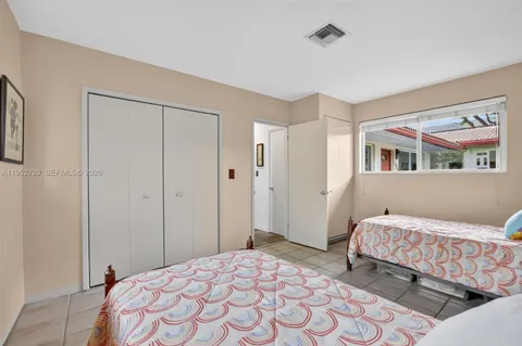 $1,290,000 | 1004 Orange Isle, Fort Lauderdale, FL 33315