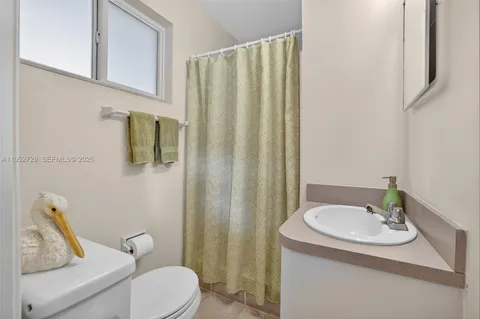 $1,290,000 | 1004 Orange Isle, Fort Lauderdale, FL 33315