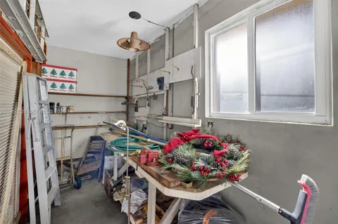 $1,290,000 | 1004 Orange Isle, Fort Lauderdale, FL 33315