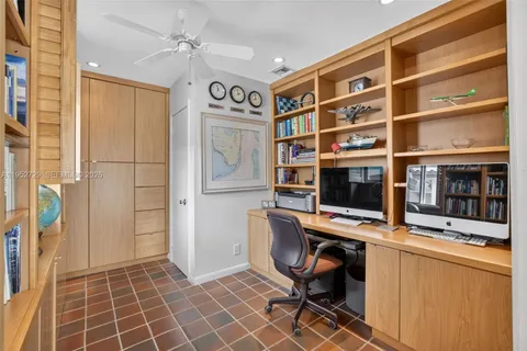 $1,290,000 | 1004 Orange Isle, Fort Lauderdale, FL 33315