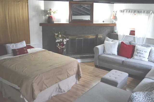 $3,200 | 16431 Mayleon Drive, Plainfield, IL 60586