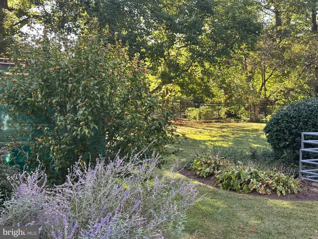 $359,999 | 40 Old Lancaster Road, Unit 205, Merion Station, PA 19066