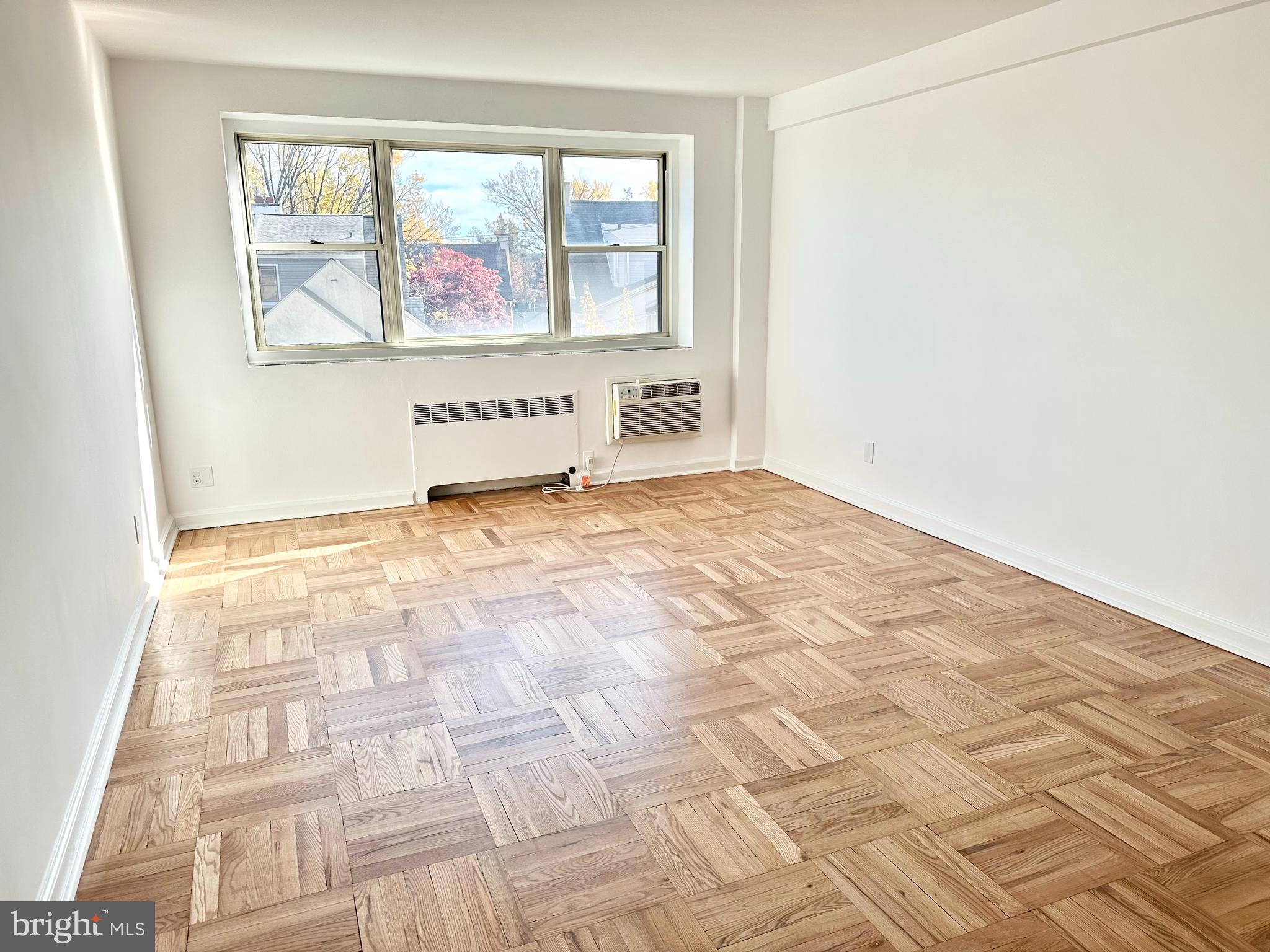 40 Old Lancaster Road, Unit 205 Merion Station, PA 19066 - Photo 6 of 39 Living room