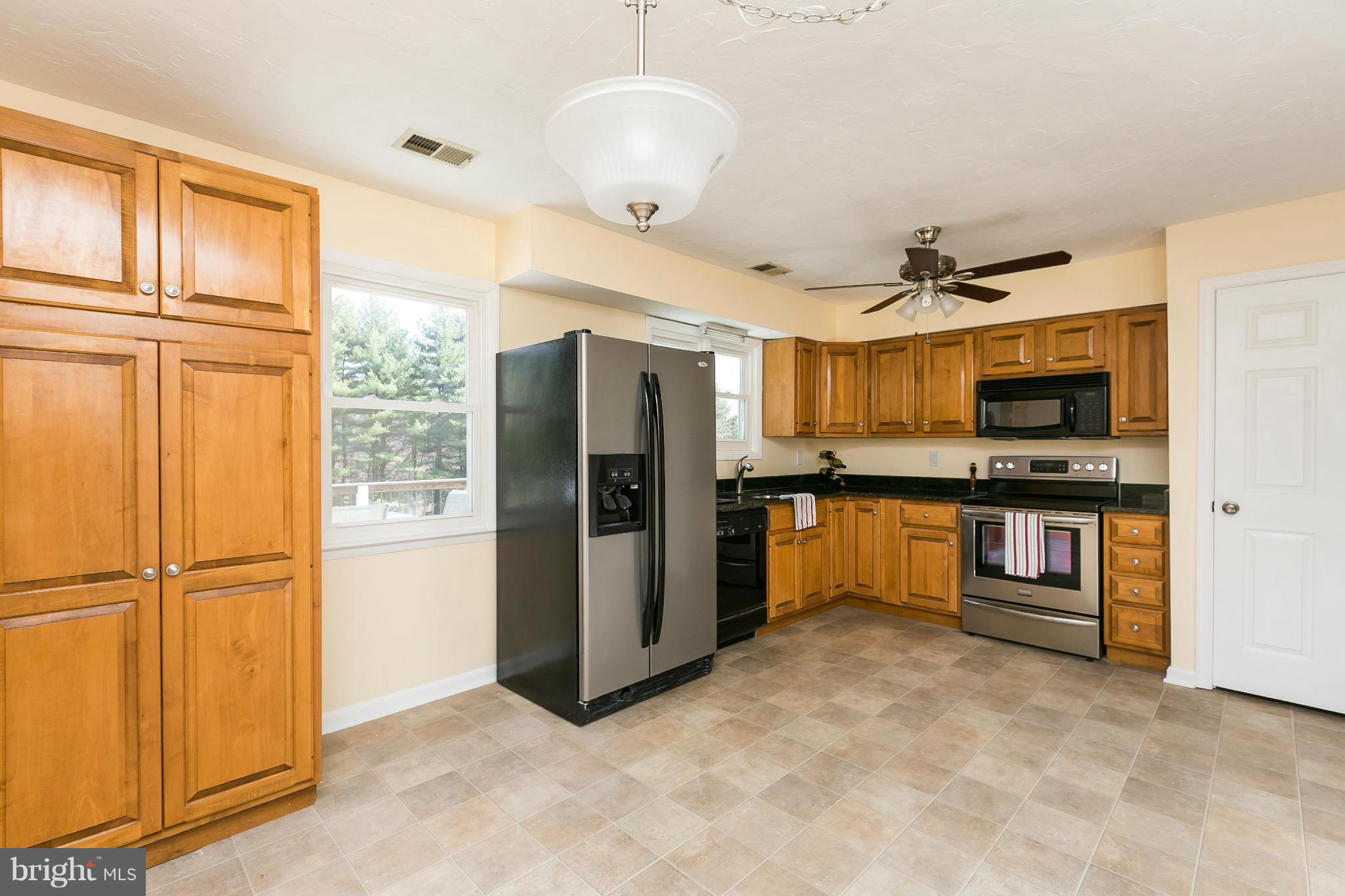 1047 Hook Road Westminster, MD 21157 - Photo 26 of 30 Large Updated Eat-in Kitchen in In-Law Suite