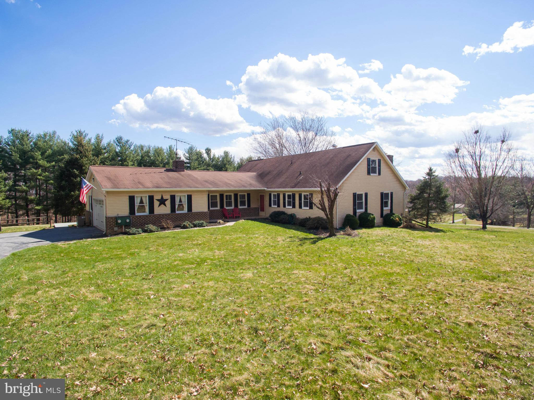 1047 Hook Road Westminster, MD 21157 - Photo 29 of 30 Exterior (Front)