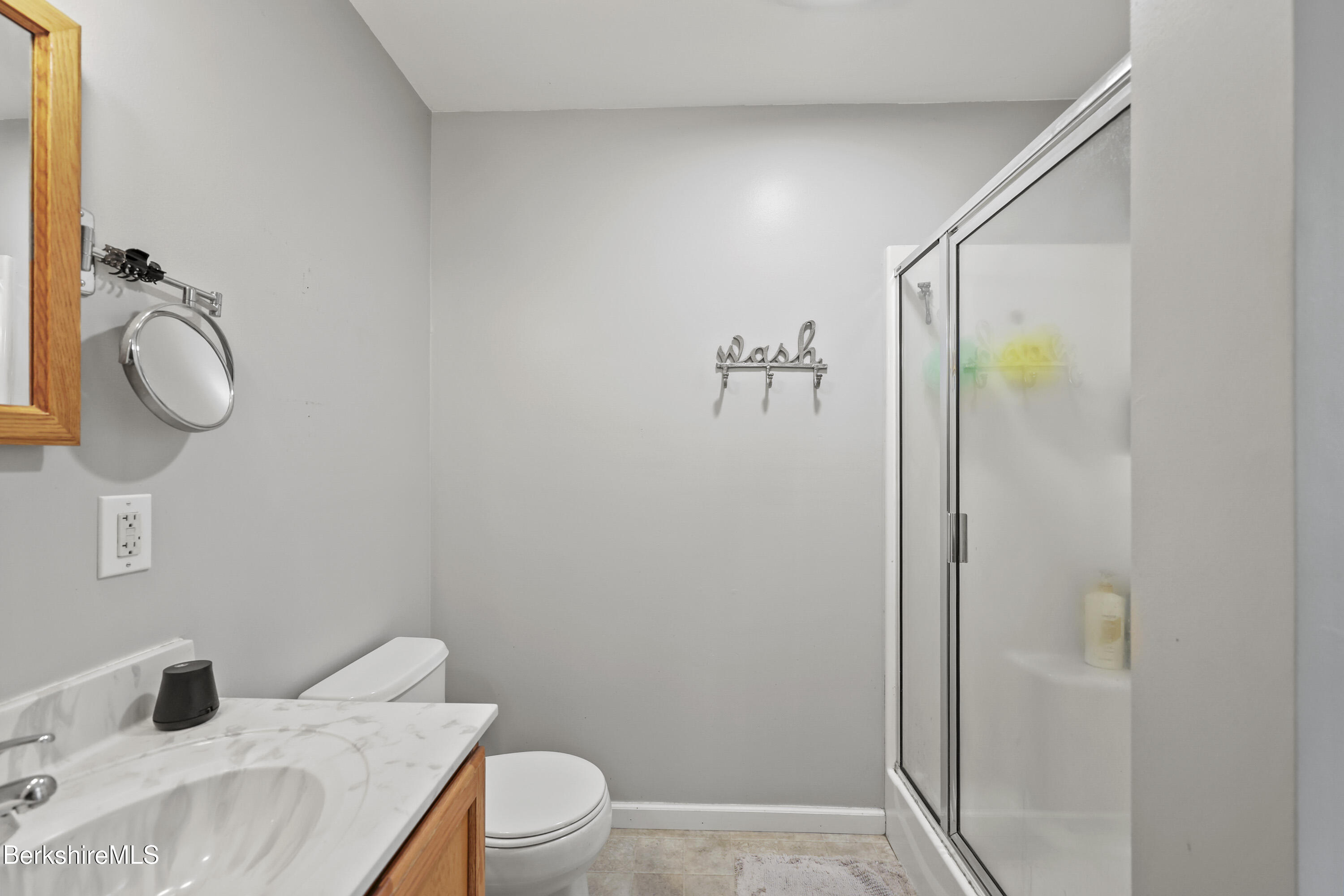 32 Scott Road Savoy, MA 01256 - Photo 41 of 52 100 Primary Bathroom