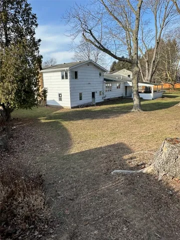 $255,000 | 40 Flagstaff Drive, Irondequoit, NY 14622