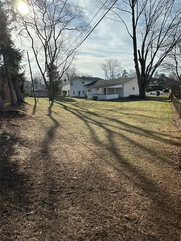 $255,000 | 40 Flagstaff Drive, Irondequoit, NY 14622