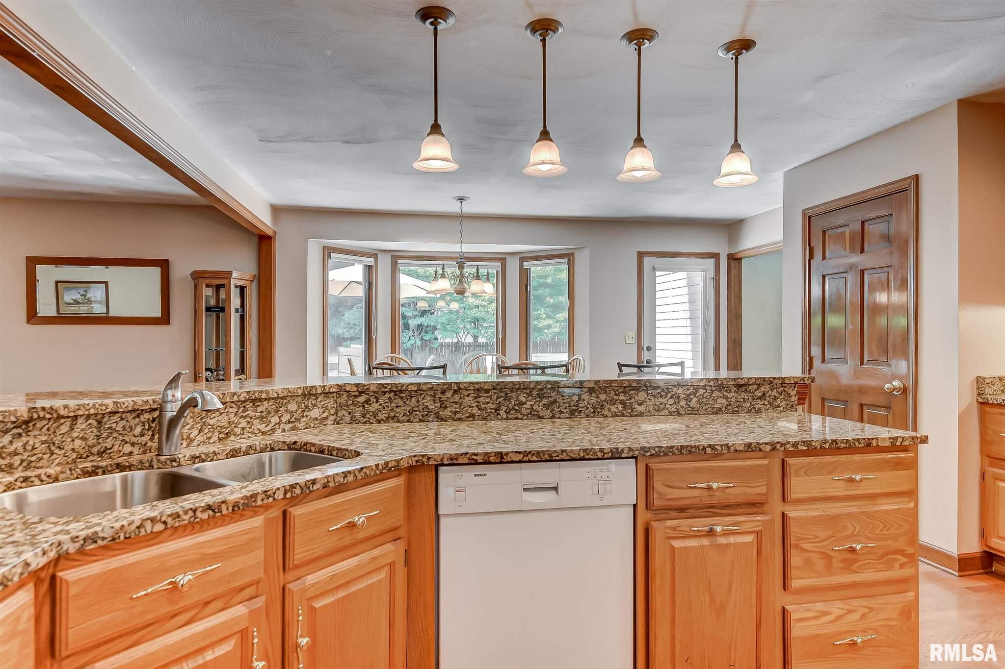 2308 Peppermill Pointe Court Springfield, IL 62712 - Photo 13 of 50