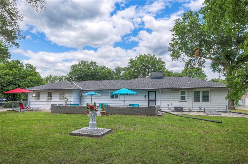 6215 Longview Road Kansas City, MO 64134 - Photo 36 of 40