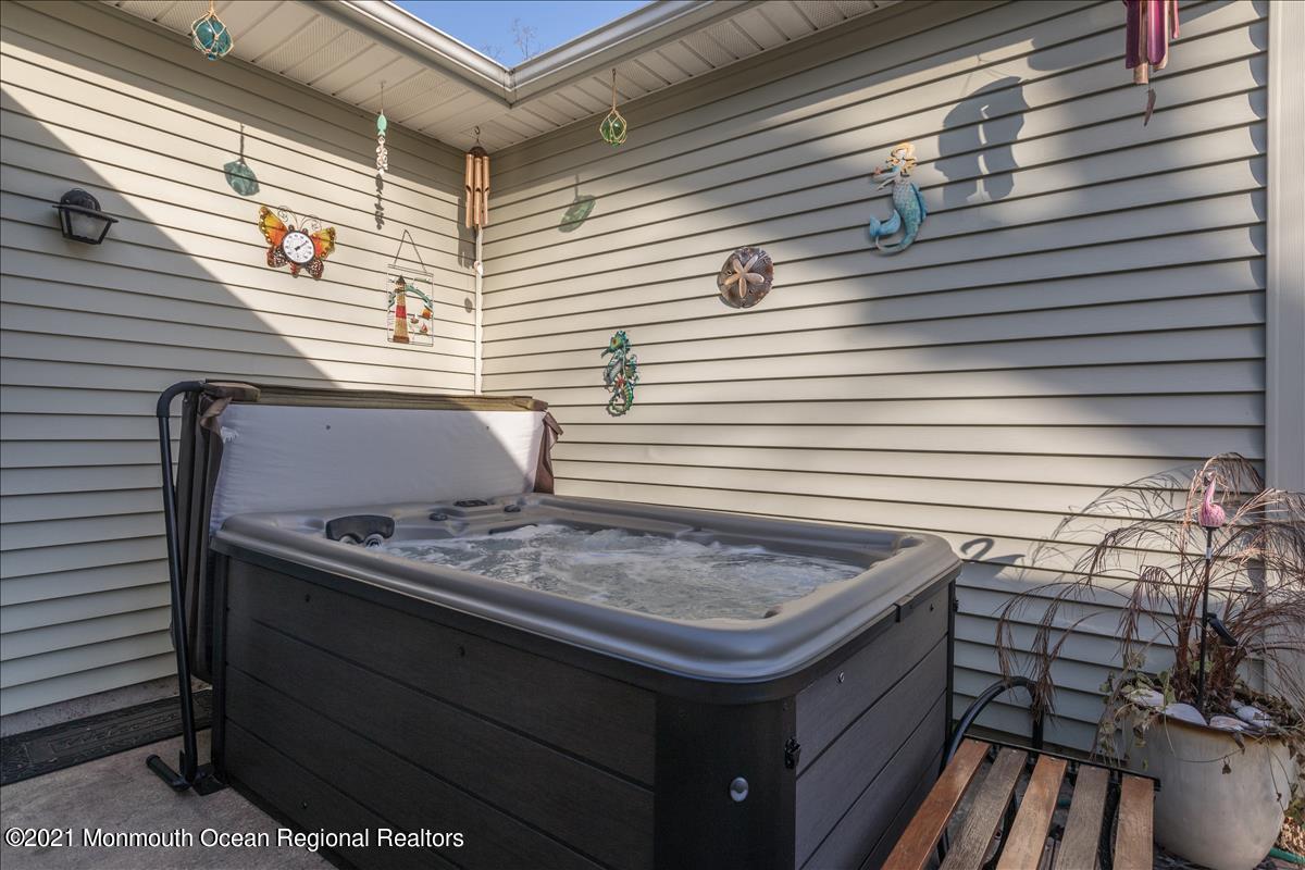 322 South Stump Tavern Road Jackson, NJ 08527 - Photo 40 of 47 Hot Tub Cove