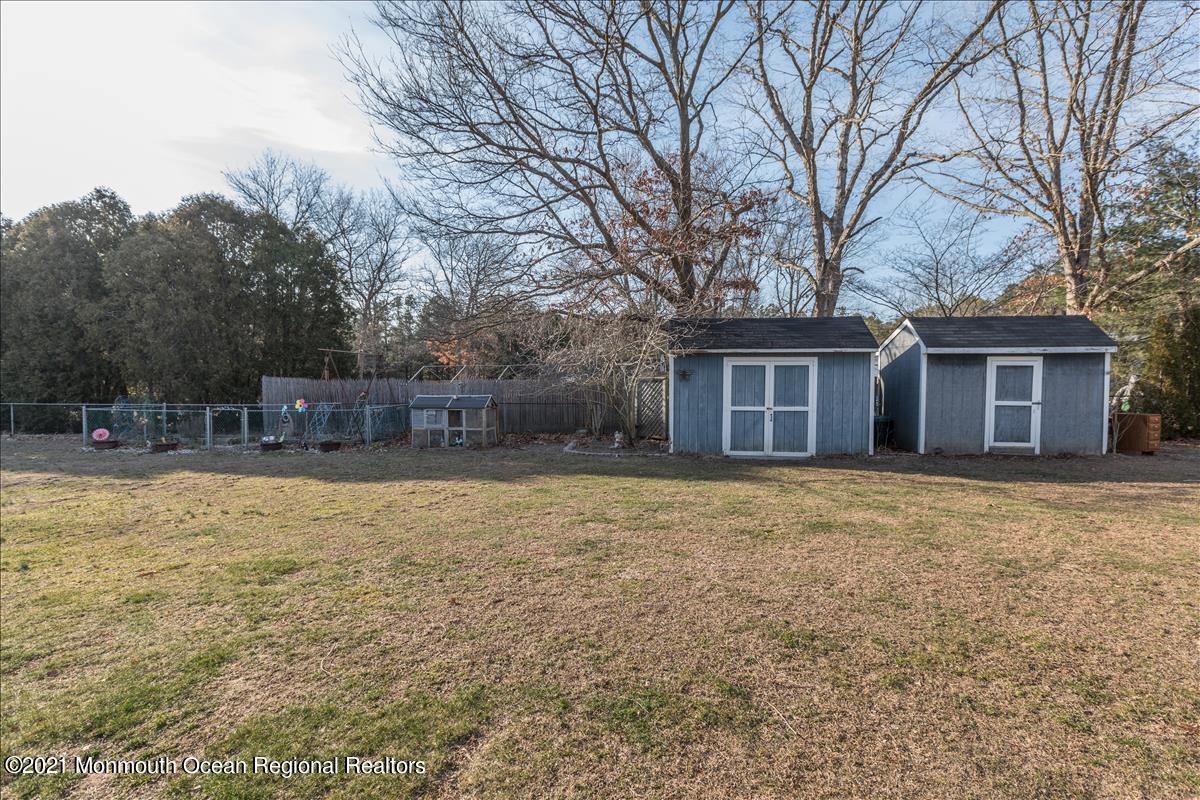 322 South Stump Tavern Road Jackson, NJ 08527 - Photo 43 of 47 Twin Sheds